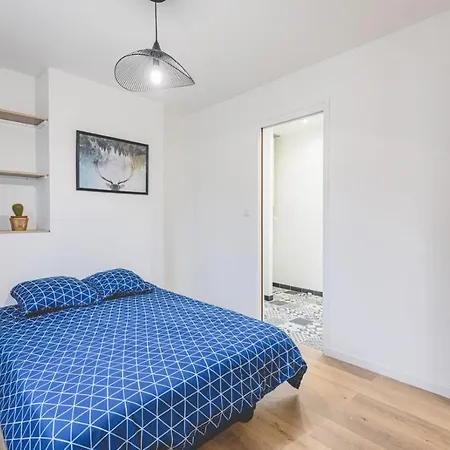 Appartement lumineux avec terrasse Reims Extérieur photo